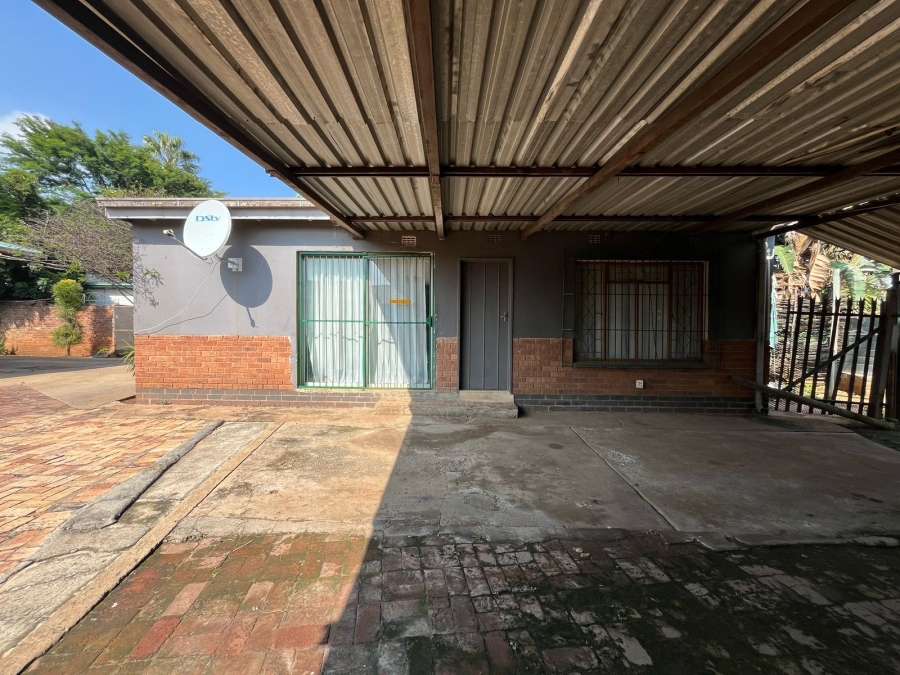 3 Bedroom Property for Sale in Oos Einde North West